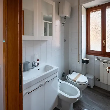 St Peter's Boutique Roma